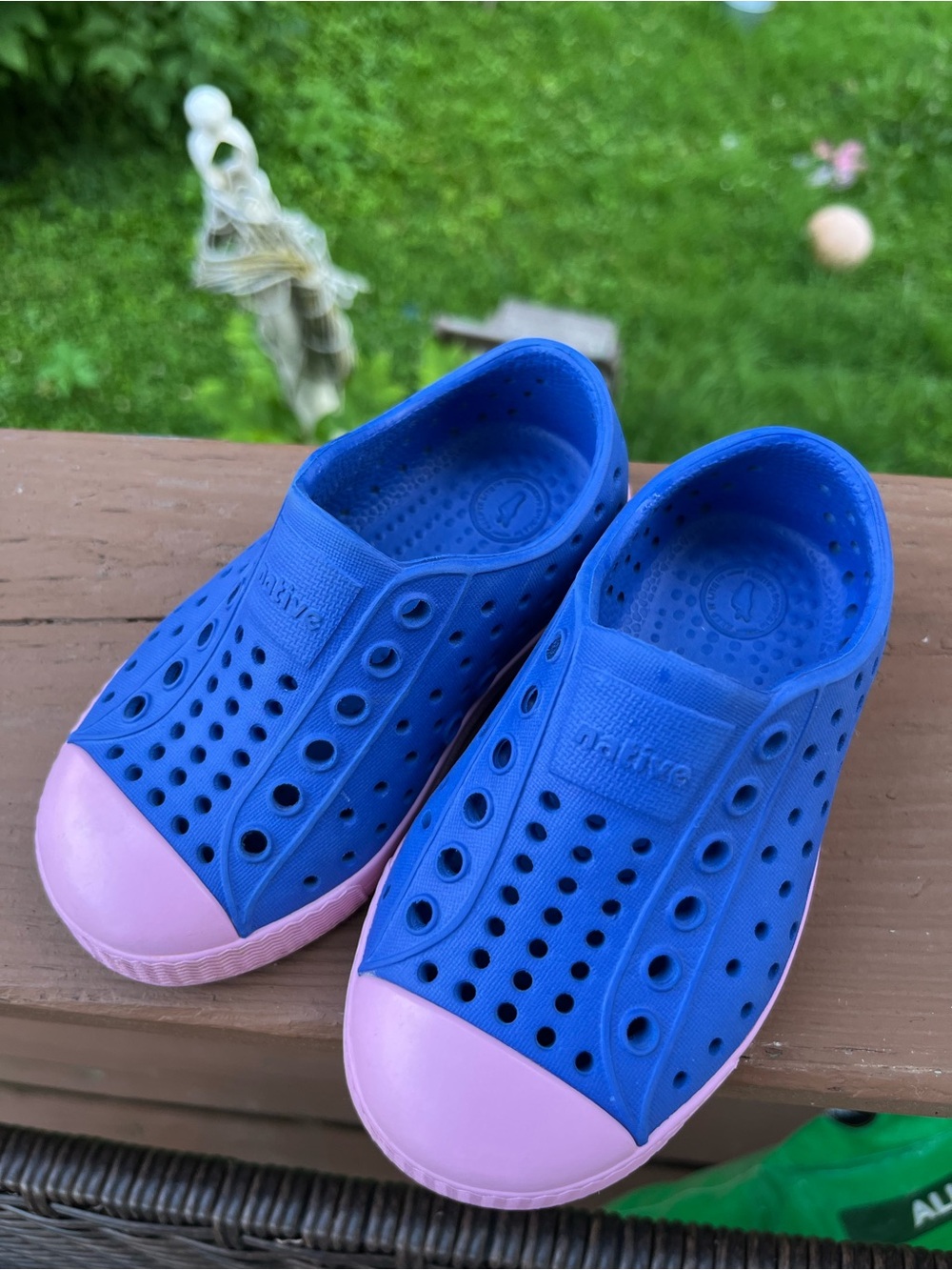 Native Shoes Kids Slip-On Water Shoes in Blue with Pink Toecaps